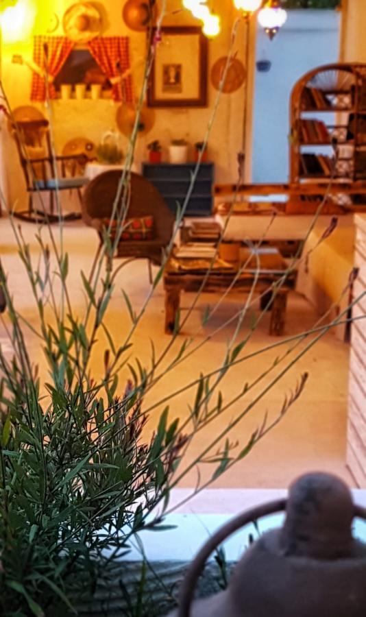 Fullmoon Rooms Cesme Bagian luar foto